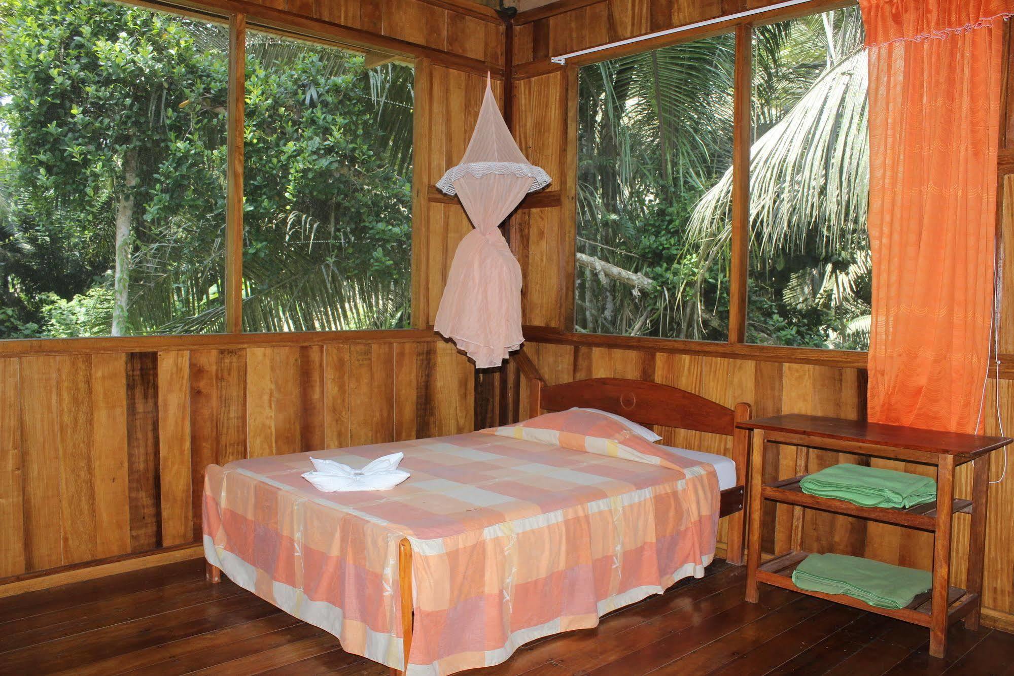Monte Amazonico Lodge Tambopata ภายนอก รูปภาพ